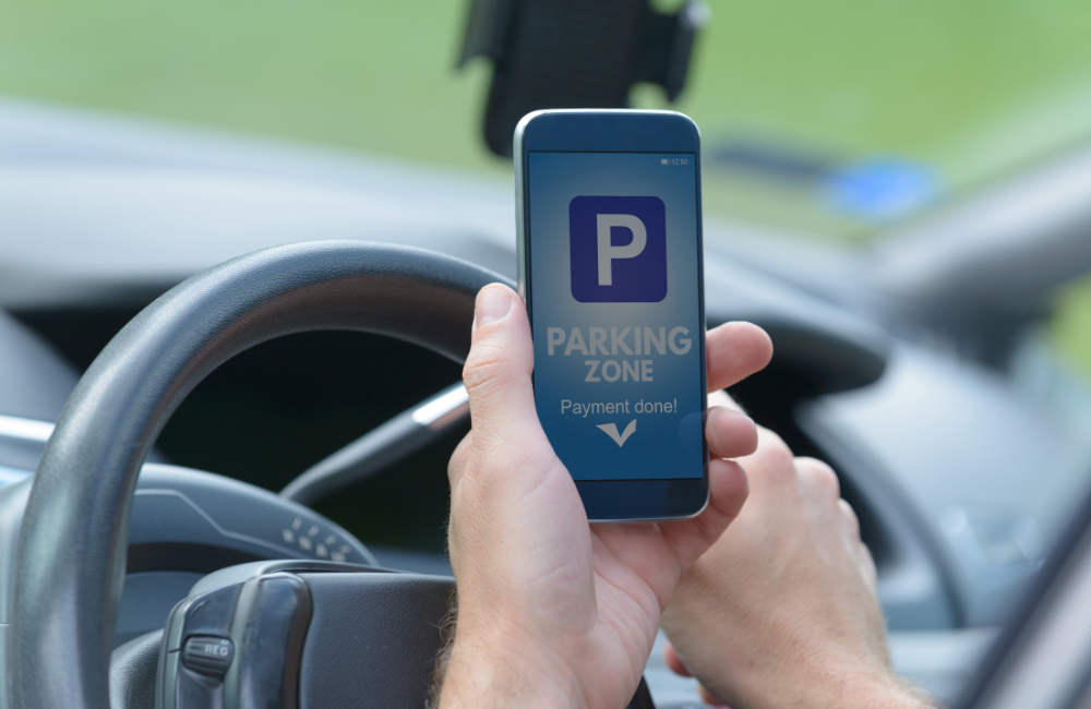 Telefoon met parkeerapp